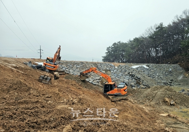 계룡면 저수지 정비사업