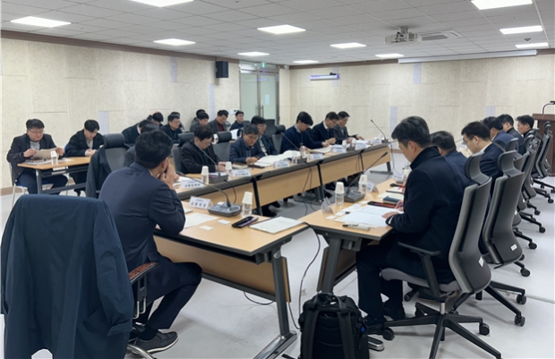TF 회의 사진