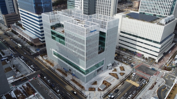 송도 바이오의약품 생산용 배지 공장 전경
