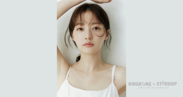 배우 송하윤 / 킹콩by스타쉽
