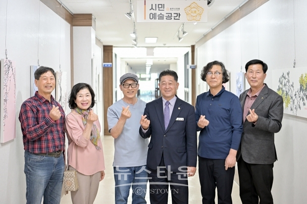 공주시의회 시민예술공간 먹그림 전시회