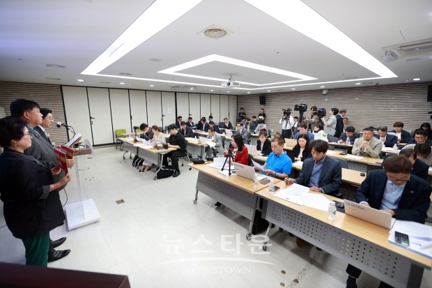 박경귀 아산시장 국립경찰병원 아산분원 신속예비타당성조사 통과  기자회견