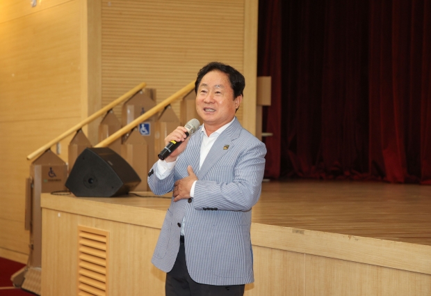 주광덕 남양주시장이 인사말을 전하고 있다.