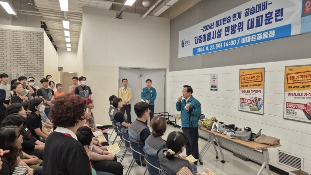 송재환 부천시 부시장이 국민행동요령 숙지에 대해 강조하고 있다.
