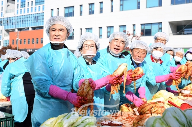 충남세종농협과 같이하는 2024 사랑의 김장김치 나눔행사