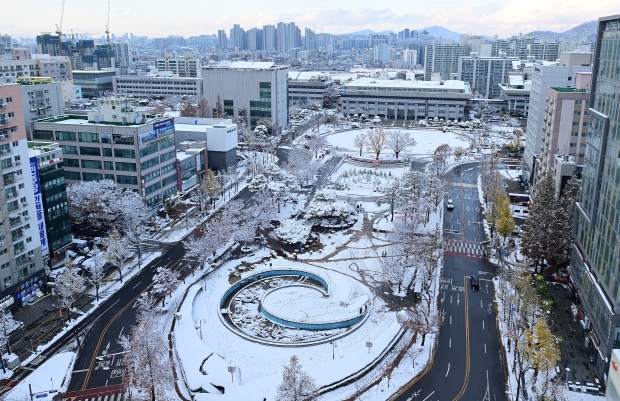 인천광역시청 청사 전경