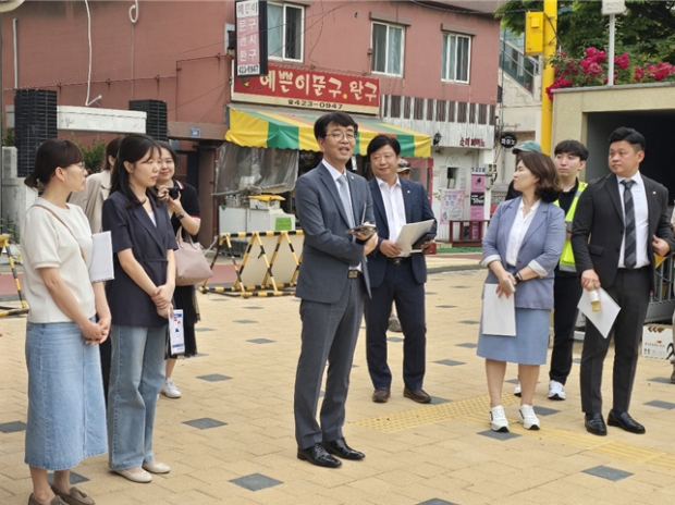 인천시의회 이오상 의원 초등학교 합동 점검 사진