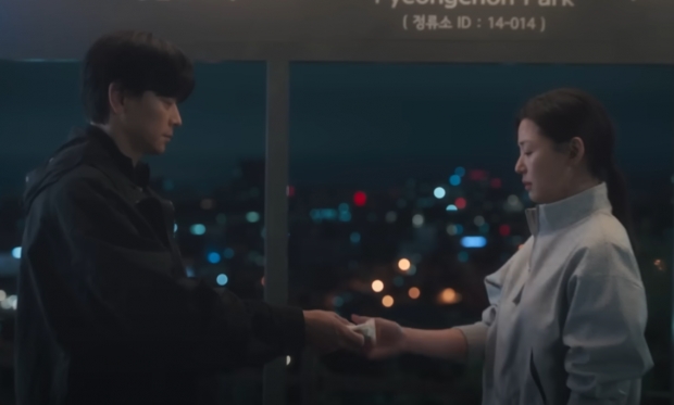 영화 ‘북극성’의 배우 강동원과 전지현/티저 영상 캡처