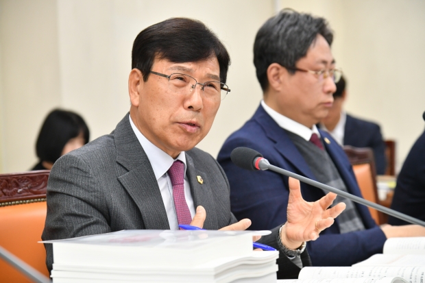 이용식 도의원/사진 경남도의회제공