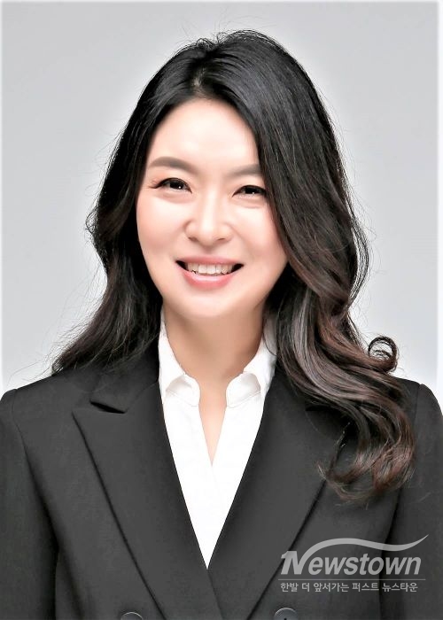 국민의힘 경기도당 대변인 이훈미 <br>