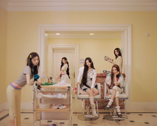 아일릿 미니 4집 GRWM 콘셉트 포토