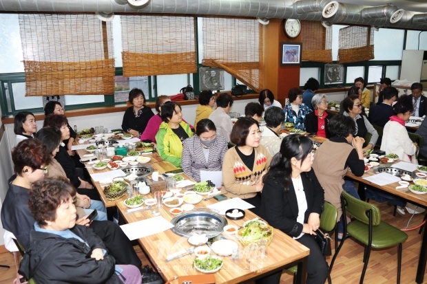 ​​목련회 경남지부 회장 이취임식/사진 김국진기자​​