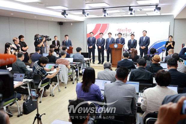 박수현 충청남도지사 당선인 기자회견(사진 / 뉴스타운)