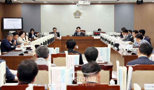 예산결산특별위원회(사진 / 충청남도의회 제공)