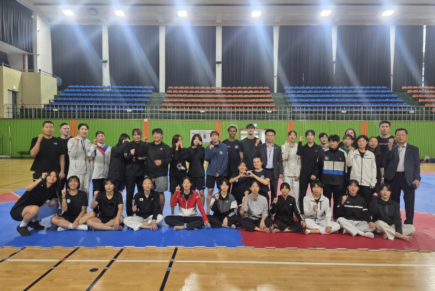 김해시체육회, 태권도 합동훈련 선수단 방문 격려/사진 김해시체육회 제공